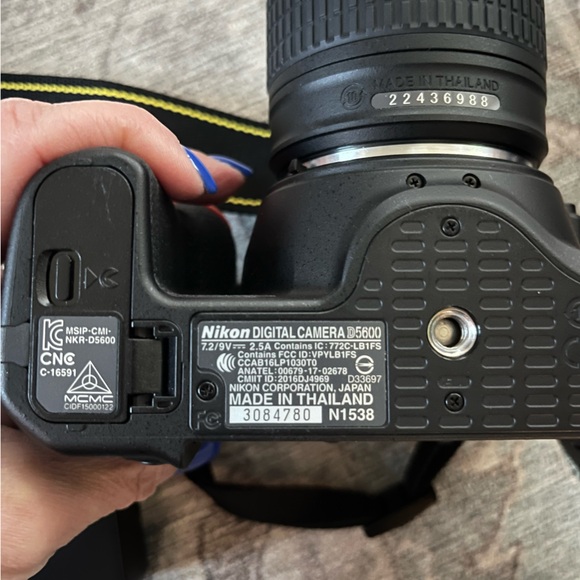 Nikon D5600. Used approx 5 times. EUC - Picture 6 of 9